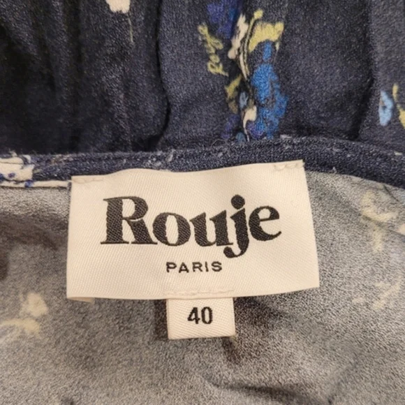 ROUJE DARIA DAINTY FLORAL NAVY DRESS - Picture 6 of 9